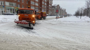 Фото: Мэр Череповца призвал не препятствовать уборке снега в городе