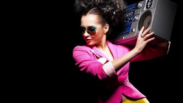 Фото: Дискотеку 90-х организуют в Череповце