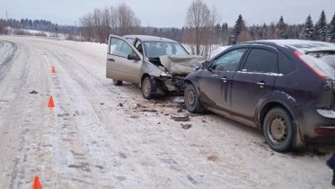 Фото: Автоледи из Череповца пострадала из-за жителя Кировской области