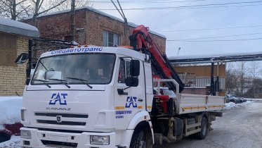 Фото: У коммунальщиков Череповца появился новый эвакуатор