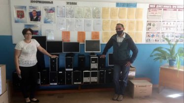 Фото: «Северсталь» подарила школе № 19 партию компьютеров