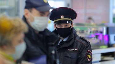 Фото: В Череповце во время масочного рейда задержали мужчину, укравшего спиртное