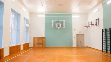 Фото: В школе № 6 для детей заработает отремонтированный спортзал