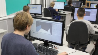 Фото: Информатика стала самым популярным предметом среди девятиклассников Череповца