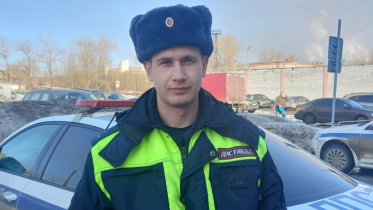 Фото: В Череповце инспекторы помогли супружеской паре с больным ребенком