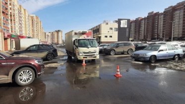 Фото: Грузовик сбил пенсионерку в Череповце