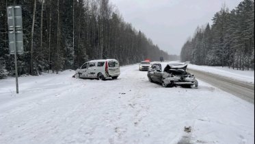 Фото: Житель Питера устроил ДТП в Череповецком районе