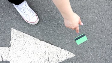 Фото: Череповчанин «гульнул» на деньги с чужой банковской карты