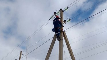 Фото: В Череповецком районе восстанавливают электроснабжение