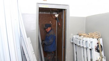 Фото: В четырех череповецких домах оборудуют новые лифты