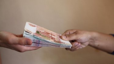 Фото: Череповецкая пенсионерка передала мошенникам 100 тысяч рублей