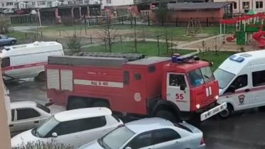 Фото: Подозрительный рюкзак в многоэтажке встревожил череповчан