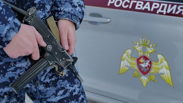 Фото: Пьяные вахтовики устроили скандал на вокзале Череповца