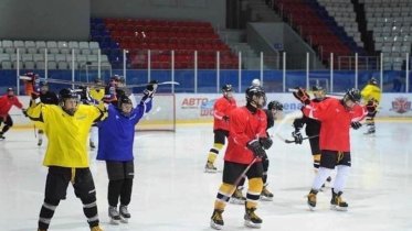 Фото: Хоккеисты школы «Северсталь» вызваны в юниорскую сборную РФ