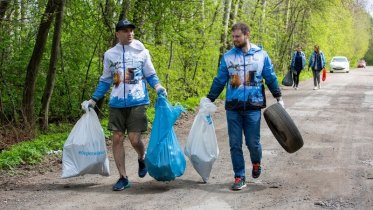 Фото: 150 мешков мусора собрали в ходе субботника на берегу Шексны