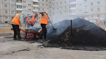 Фото: Два двора ремонтируют в Череповце на Краснодонцев