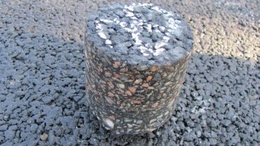 Фото: В Череповце новый асфальт проверят на прочность