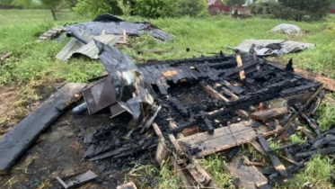 Фото: В Череповецком районе пожар уничтожил баню пенсионерки