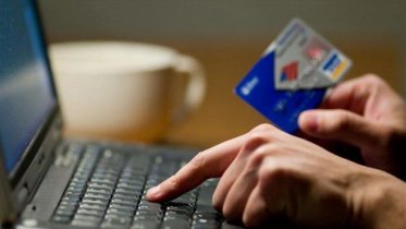 Фото: 100 тысяч рублей украли у череповчанина в интернете