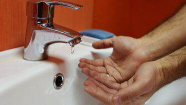 Фото: В Индустриальном районе горячая вода пошла не у всех