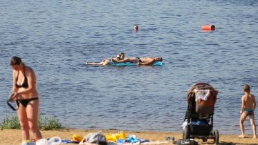 Фото: Официально разрешено: в Череповце стартовал купальный сезон