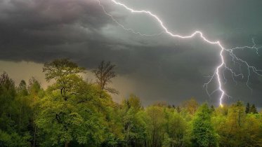 Фото: Сухие грозы накроют Череповец