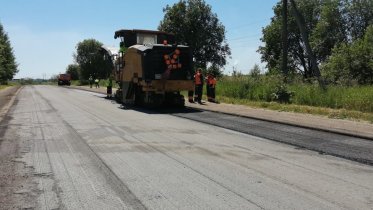 Фото: В Череповецком районе начали ремонтировать дорогу к Гравийно-сортировочному заводу
