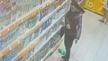 Фото: Череповчанка нестандартно начала бороться с алкоголем в городе