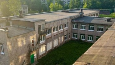 Фото: В школах и детсадах Череповца начали работать строители