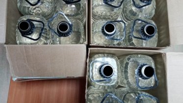 Фото: 60 литров немаркированной алкогольной продукции изъяли в Череповце