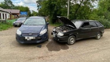 Фото: В Череповце во время аварии пострадала девочка