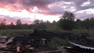 Фото: В Череповецком районе полностью сгорела баня