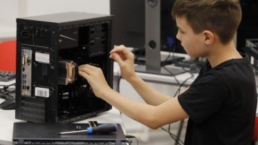 Фото: В IT-куб Череповца прибыла современная техника