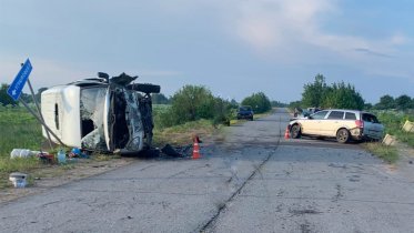 Фото: 5 человек пострадали в аварии под Череповцом