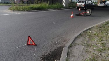 Фото: В Череповце пенсионер на отечественной легковушке сбил велосипедиста