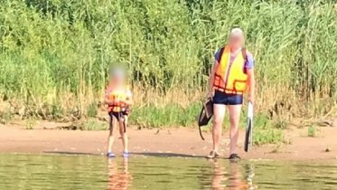 Фото: В Череповце пришлось спасать отца с маленьким сыном