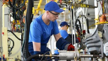 Фото: Спортзал Череповецкого технологического техникума встретит студентов свежим ремонтом