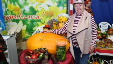 Фото: Жительница Череповца вырастила 40-килограммовую тыкву