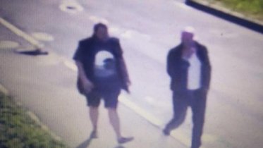 Фото: На улицах Череповца заметили подозрительного мужчину, пристающего к детям