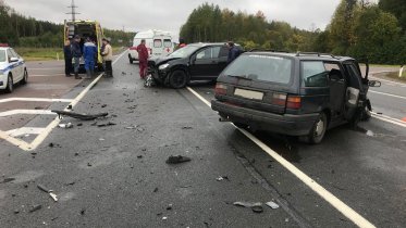 Фото: В аварии под Череповцом травмировались четыре человека