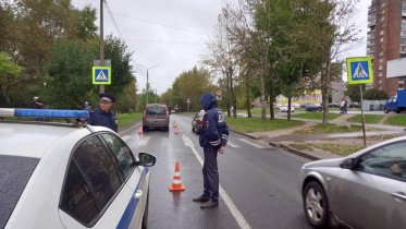 Фото: Под колесами иномарки в Череповце пострадал 10-летний мальчик
