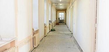 Фото: Инфекционный корпус областной больницы ремонтируют в Череповце