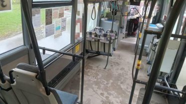 Фото: 14-летняя девочка травмировалась в общественном транспорте Череповца