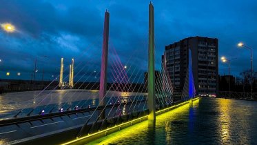 Фото: На смотровую площадку у Архангельского моста добавят качели и скамейки