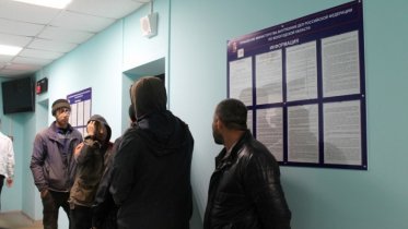 Фото: В Череповце искали нелегальных мигрантов