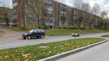Фото: В Заягорбском районе не разминулись автомобиль и мотороллер