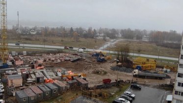 Фото: Видео падения строительного крана в Череповце разлетелось по Сети