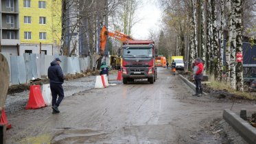 Фото: Специалисты отремонтируют переулок Ухтумского