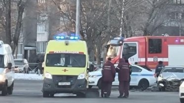Фото: Скорая помощь с пострадавшим в ДТП ребенком попала в аварию