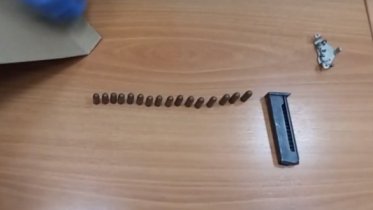 Фото: Череповчанка решила отправить патроны почтой